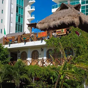 Natura 2*, Cancún México