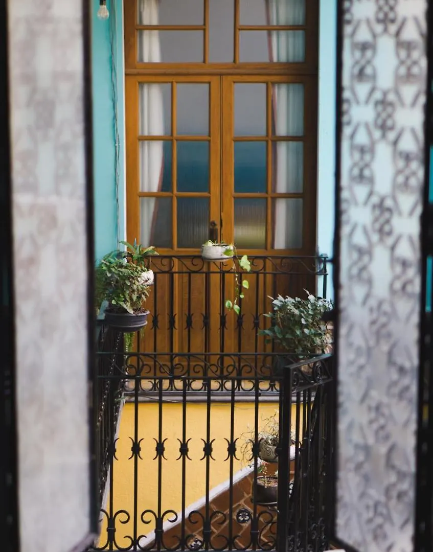 Casa Veeyuu Hotel Puebla Inn
